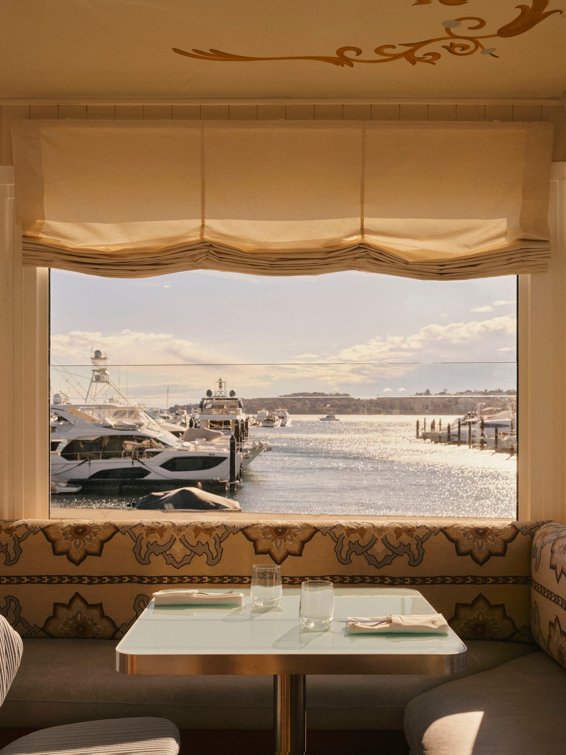Riva, photograph 4 of 12